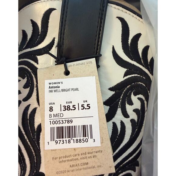 Ariat Antonia Embroidered Pull On Western Womens Boot Black White US 8 NWT - Picture 7 of 8
